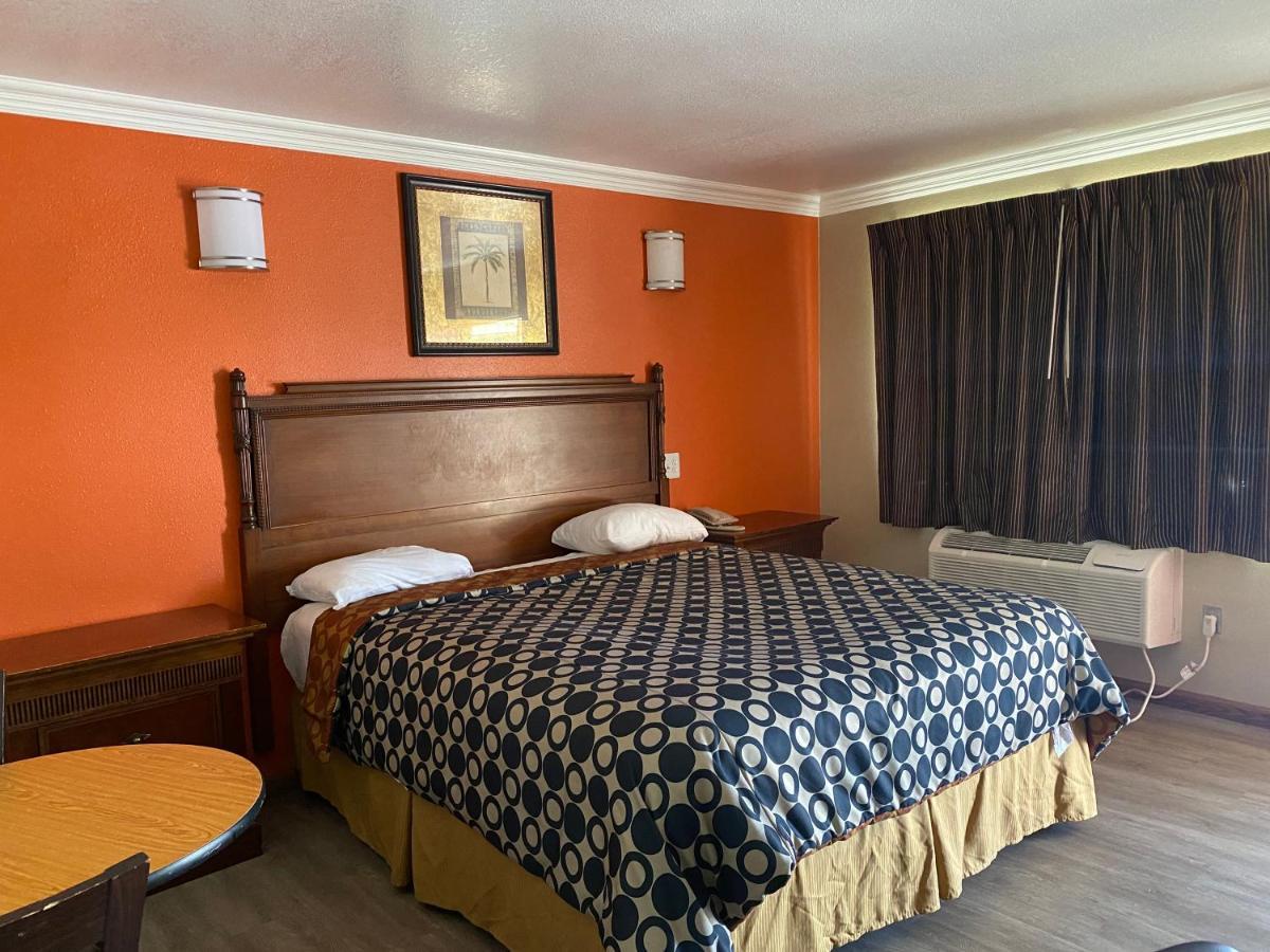 Downtown Motel 7 Сан-Бернардино Экстерьер фото