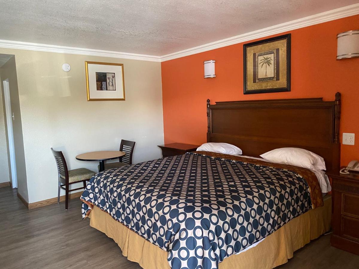 Downtown Motel 7 Сан-Бернардино Экстерьер фото
